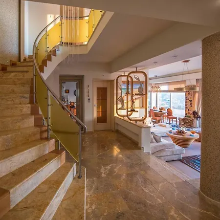Hotel Amelia 4*