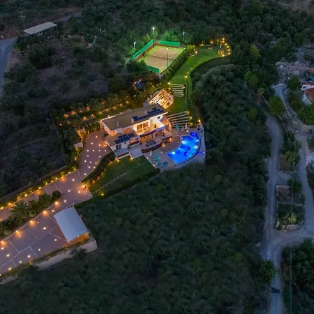 Amelia Hotel 4*